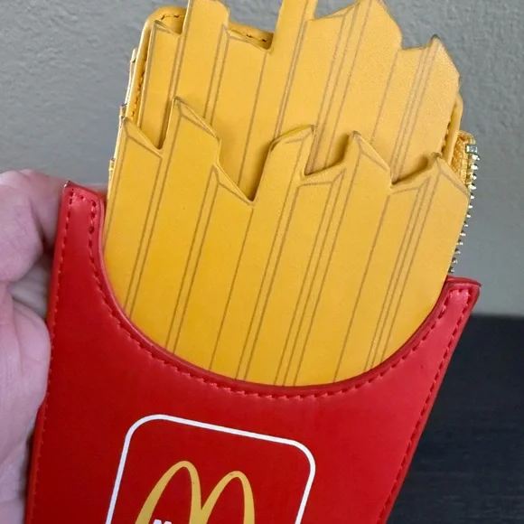Loungefly McDonalds fry wallet in great condition - Picture 5 of 10